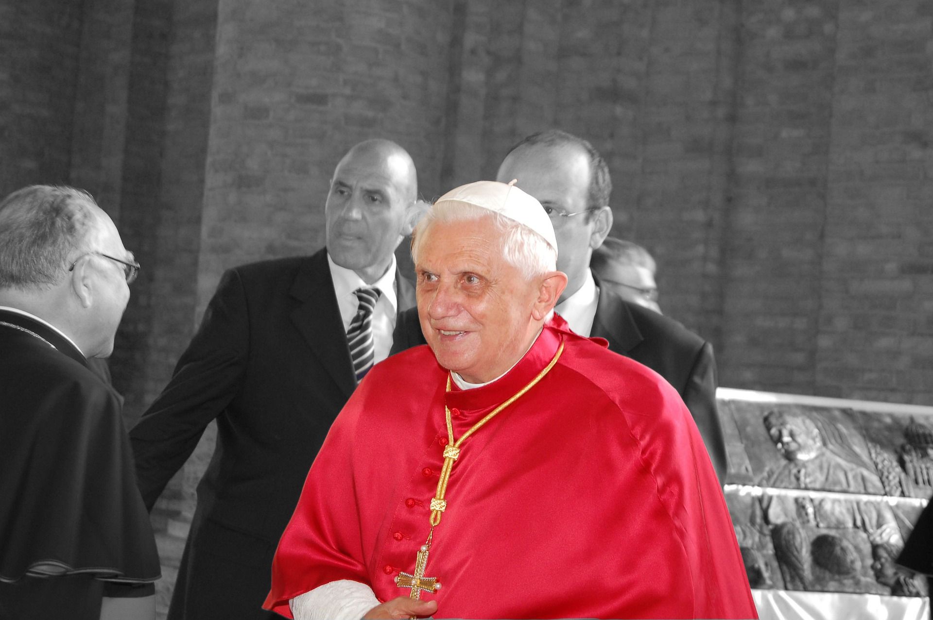 Nachmittag der Begegnung: Der Film zu Papst Benedikt XVI.
